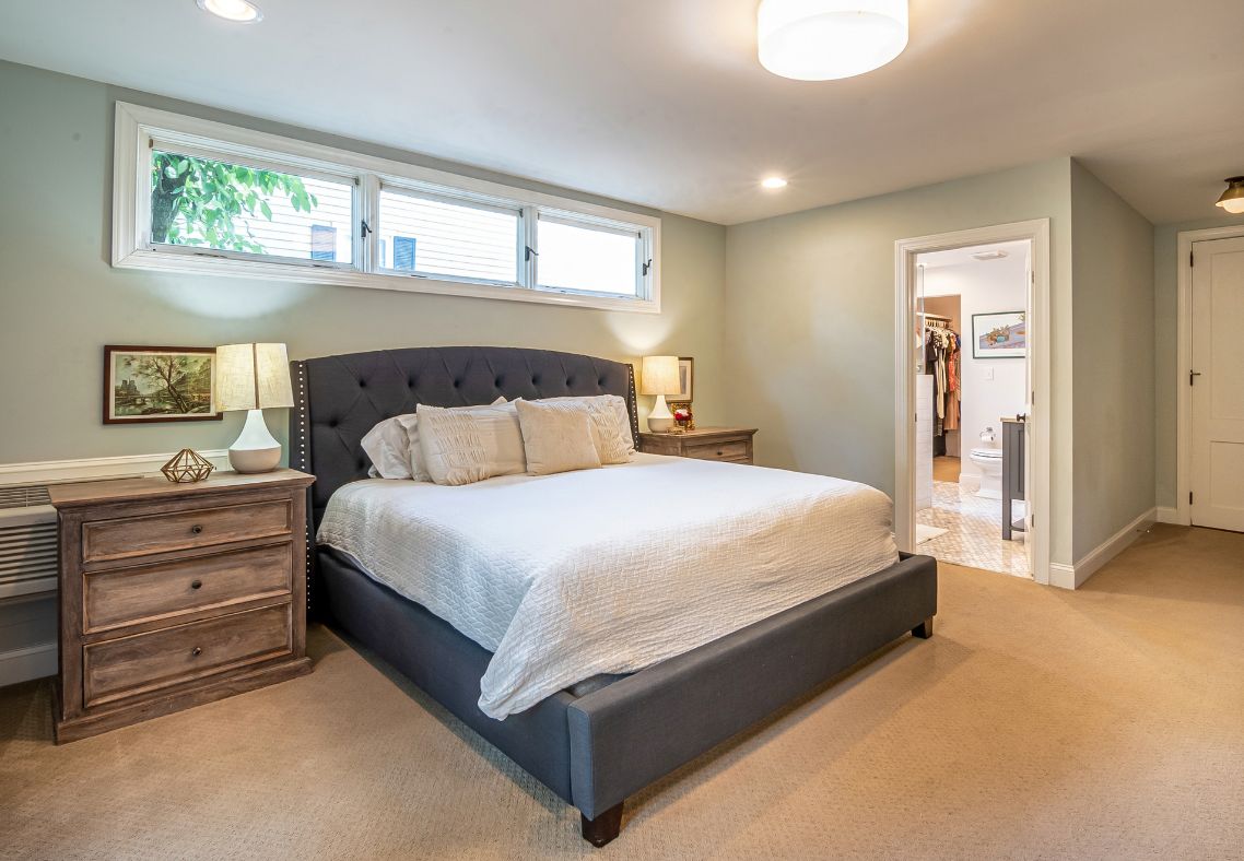 The Essential Cleaning Checklist for Hosting Guests