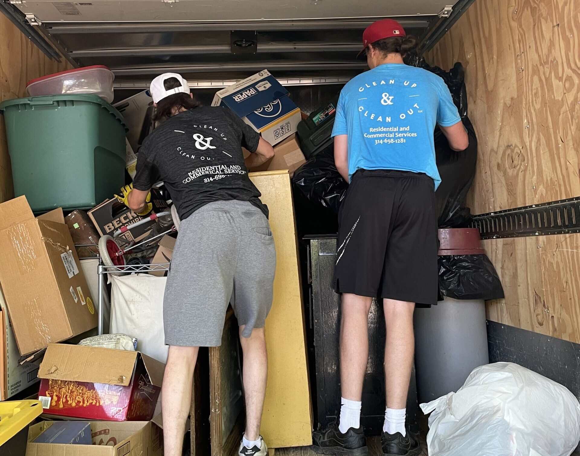 Junk removal team at clean up and clean out